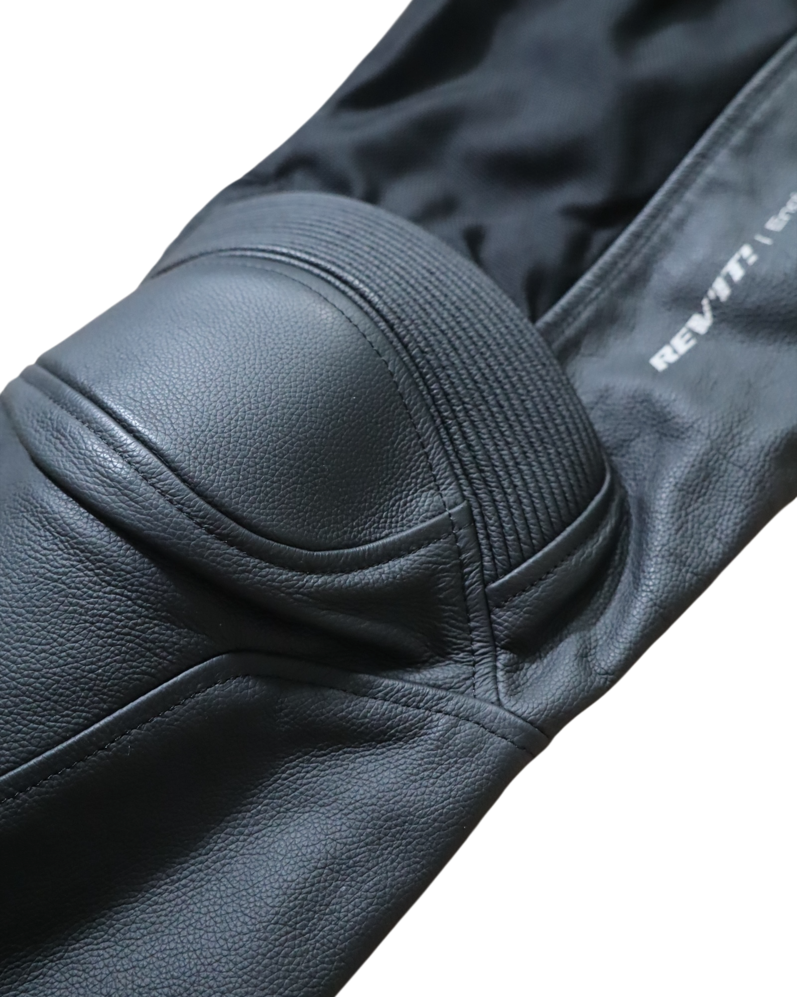 ENSEMBLE REVIT IGNITION M / 50EU