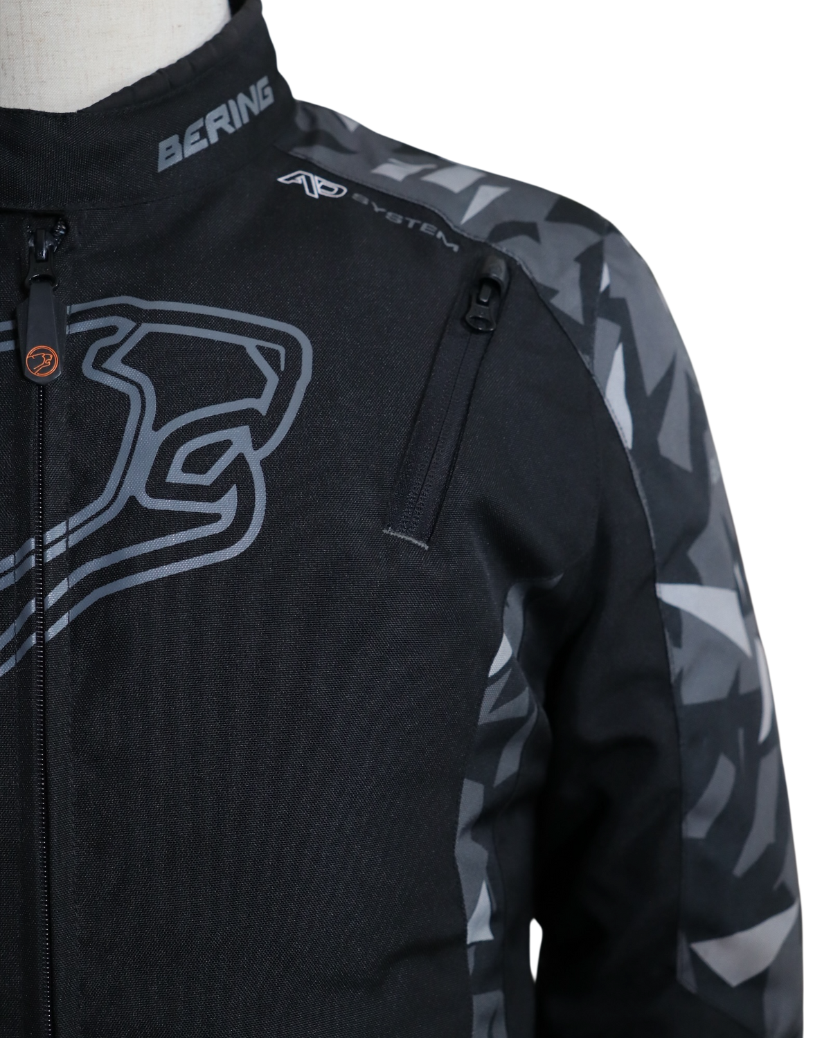 BERING GOZER - L