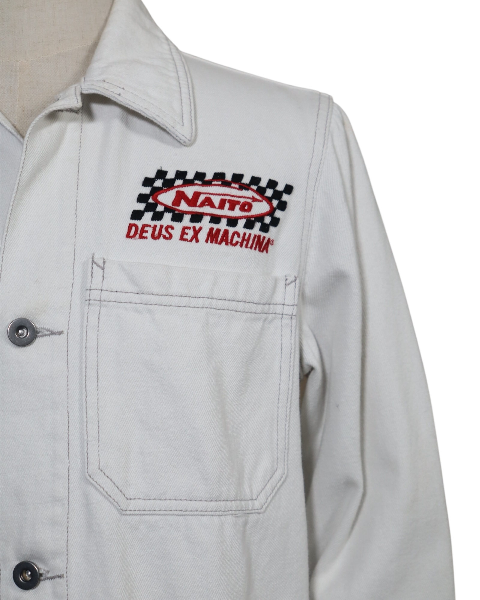 DEUS EX MACHINA BOSS CHORE - S