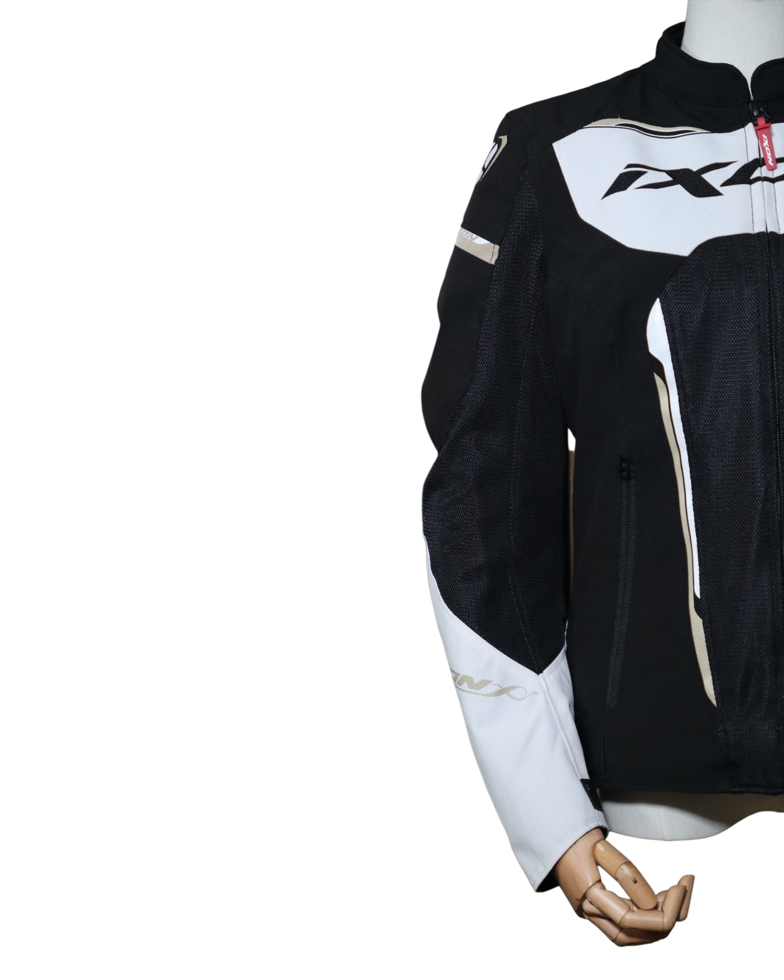 IXON STRIKER AIR - M
