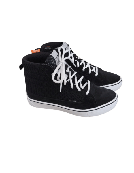 Basket TCX Taille 40 noir