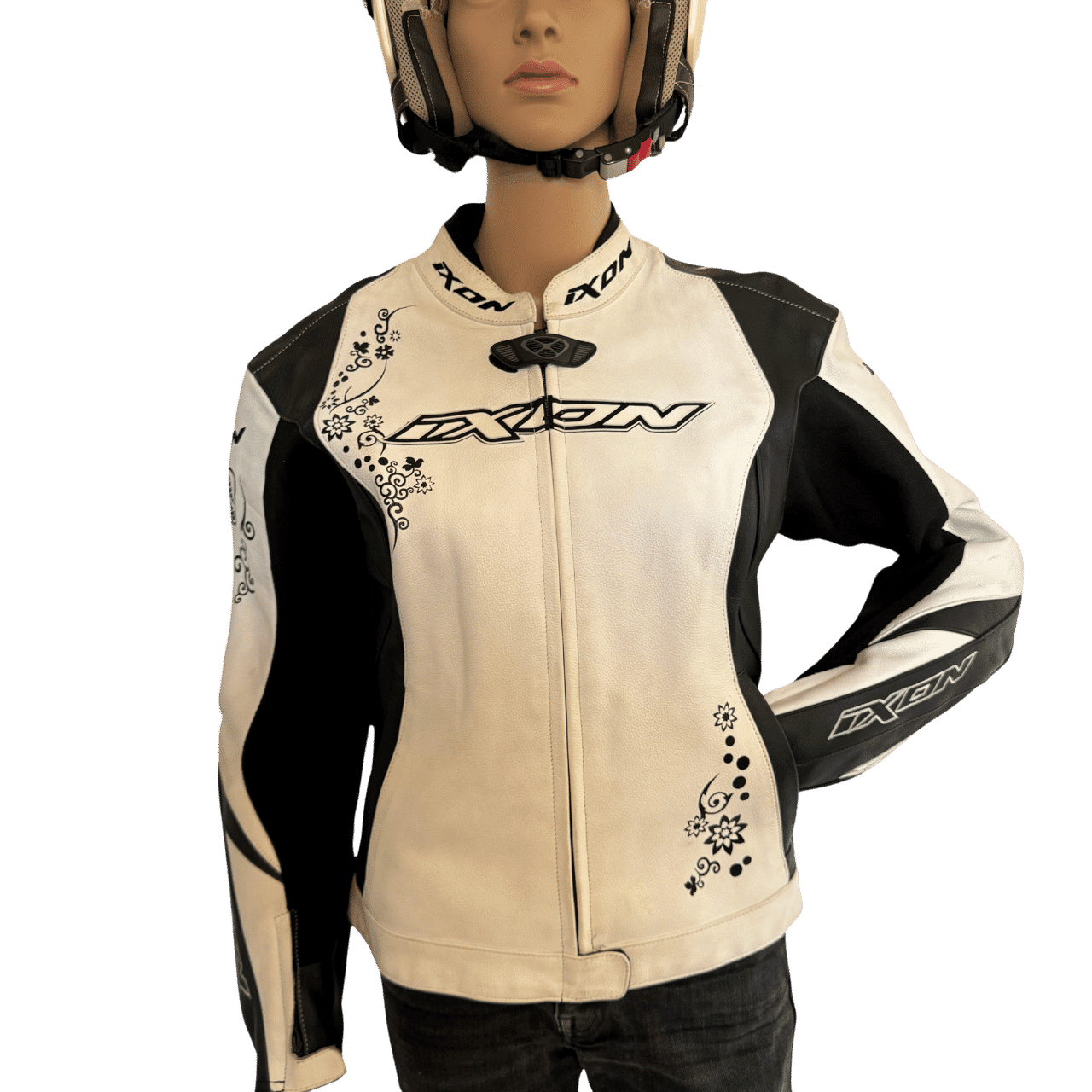 1-2.png IXON M – Image 1