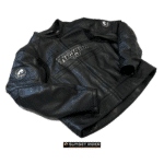 Blouson en cuir moto Furygan Taille 3XL Homme, bon état. Protections CE pour coudes et épaules, emplacement dorsale inclus. Cuir de haute qualité, nettoyé, graissé et imperméabilisé.