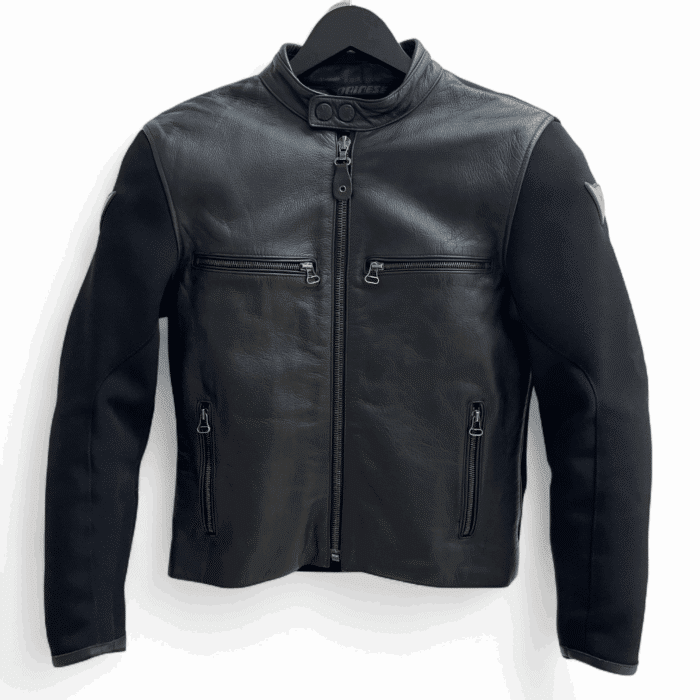 blouson moto cuir Dainese seconde main en taille L/46 pour femme