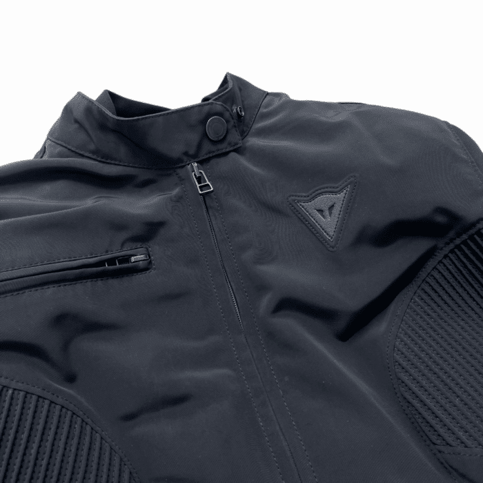 veste moto femme Dainese seconde main en taille M/44