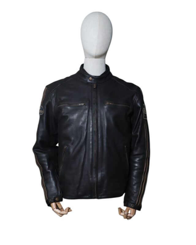 Helstons ace occasion